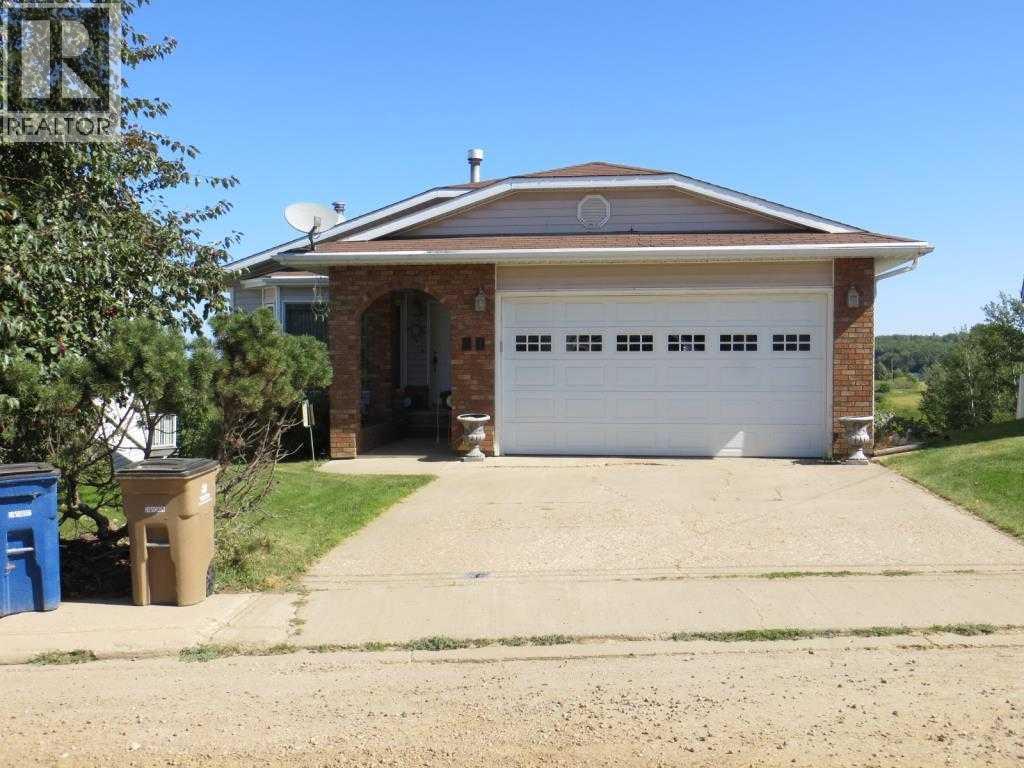 79 Lakeview Crescent, Lac La Biche, Alberta  T0A 2C0 - Photo 1 - A2273921