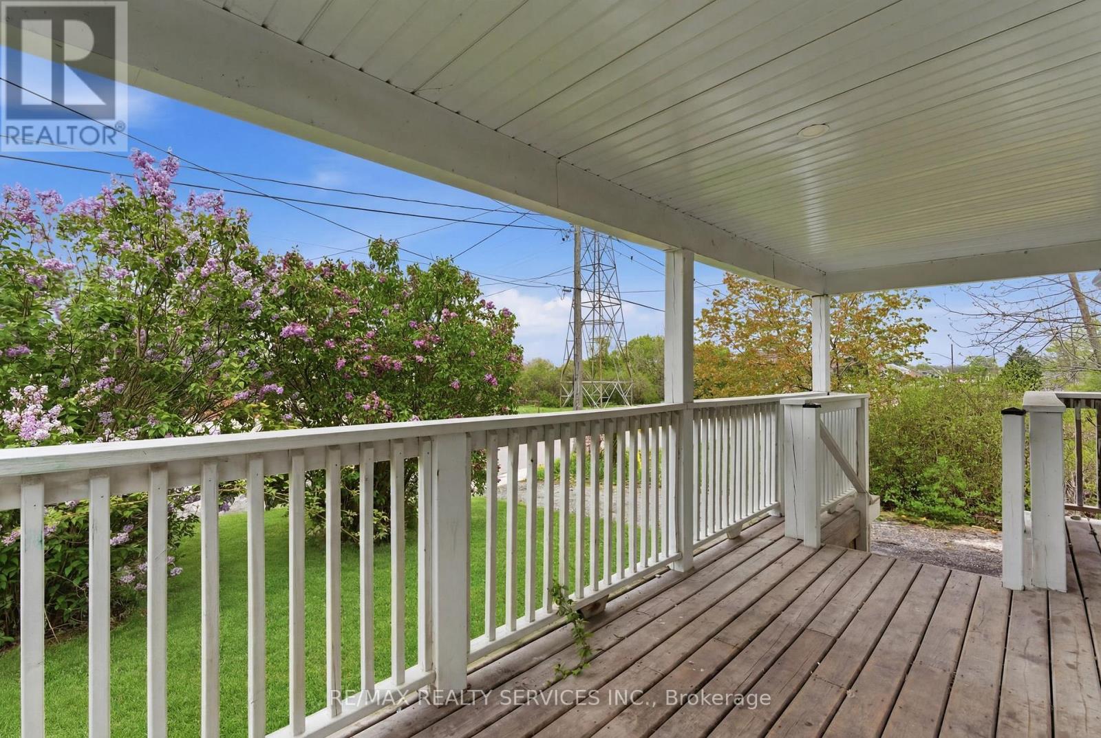 5292 Bridge Street, Niagara Falls, Ontario  L2E 2T3 - Photo 15 - X12991858