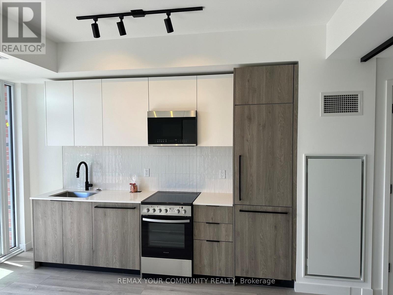 421 - 1635 MILITARY TRAIL, Toronto, Ontario