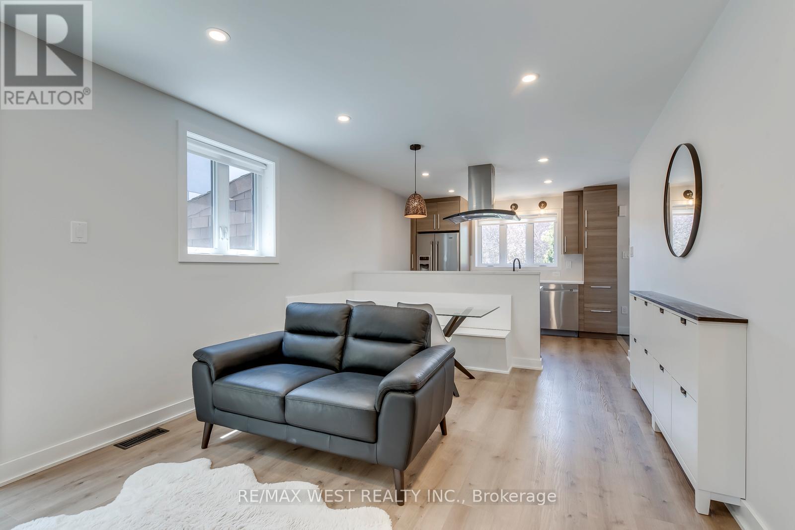 145 Bexhill Avenue, Toronto, Ontario  M1L 3C5 - Photo 15 - E13129276