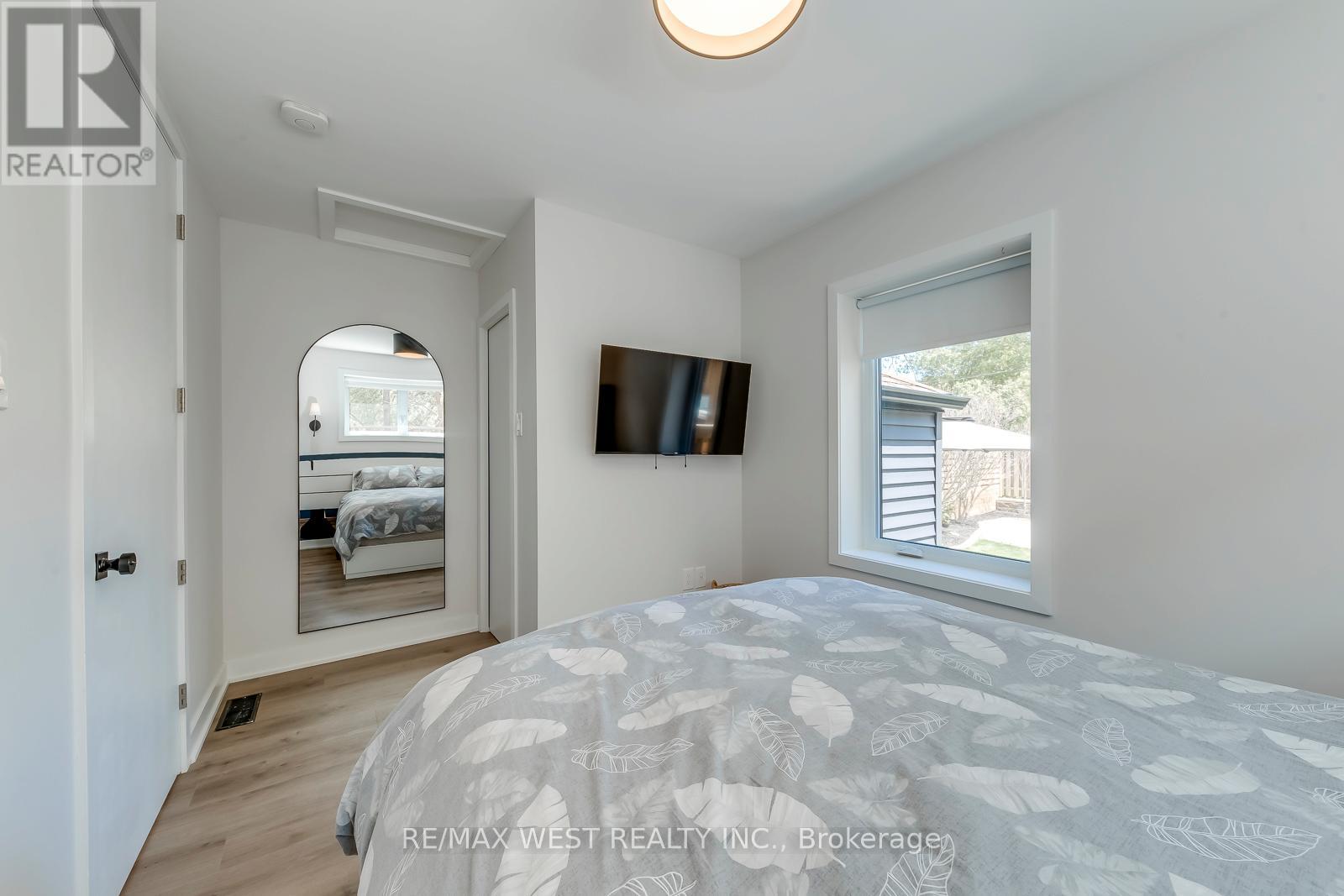 145 Bexhill Avenue, Toronto, Ontario  M1L 3C5 - Photo 17 - E13129276