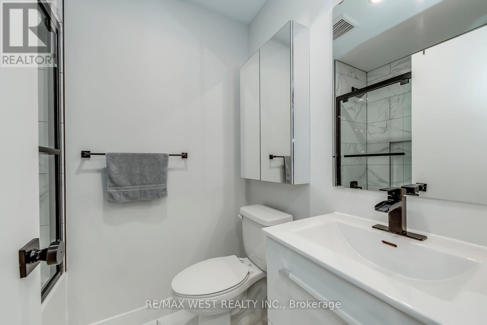 145 Bexhill Avenue, Toronto, Ontario  M1L 3C5 - Photo 19 - E13129276