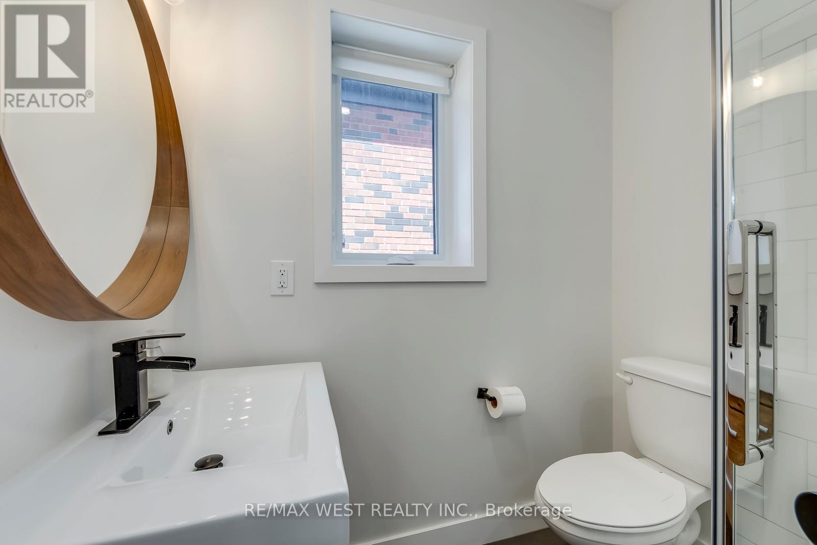 145 Bexhill Avenue, Toronto, Ontario  M1L 3C5 - Photo 22 - E13129276