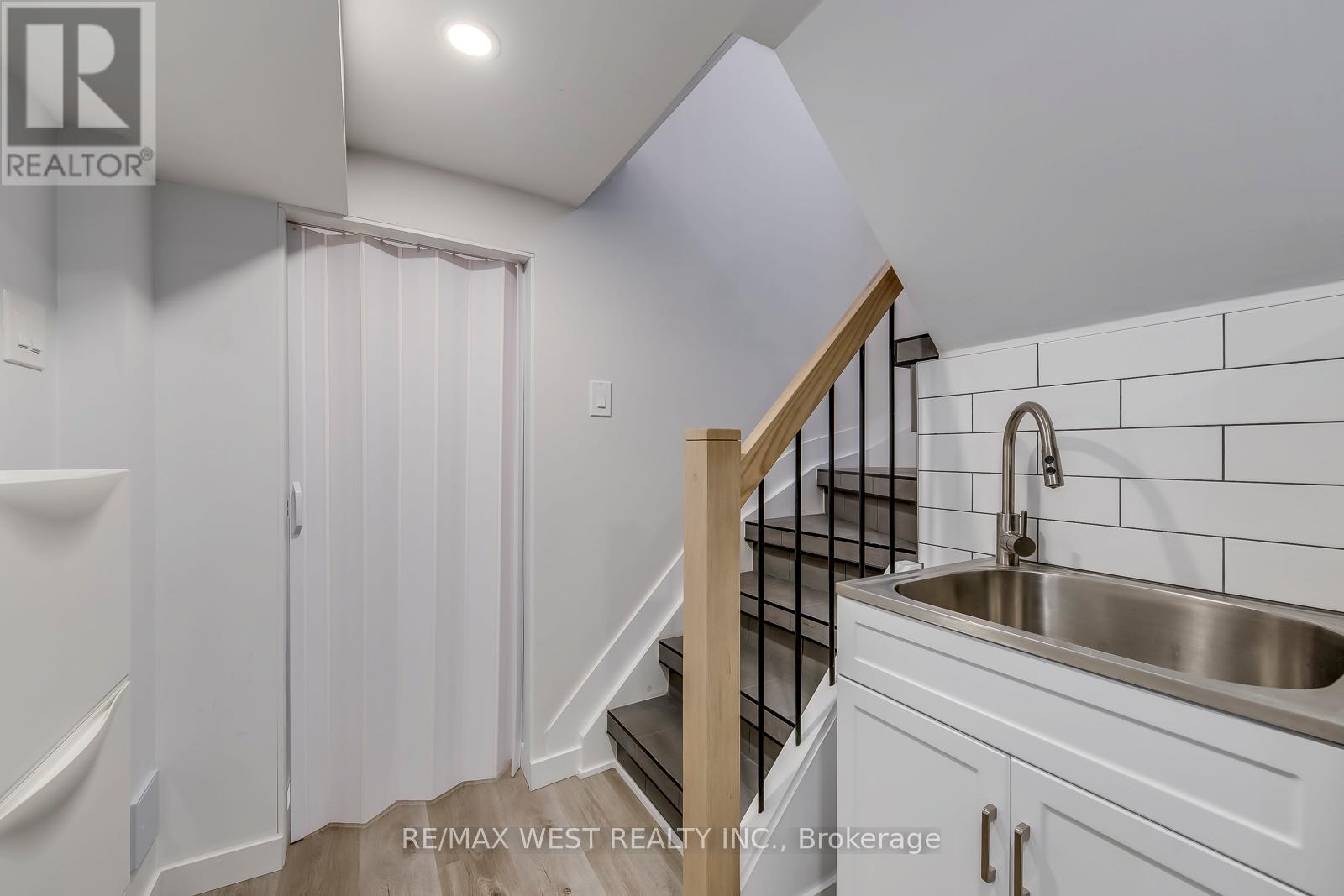 145 Bexhill Avenue, Toronto, Ontario  M1L 3C5 - Photo 24 - E13129276