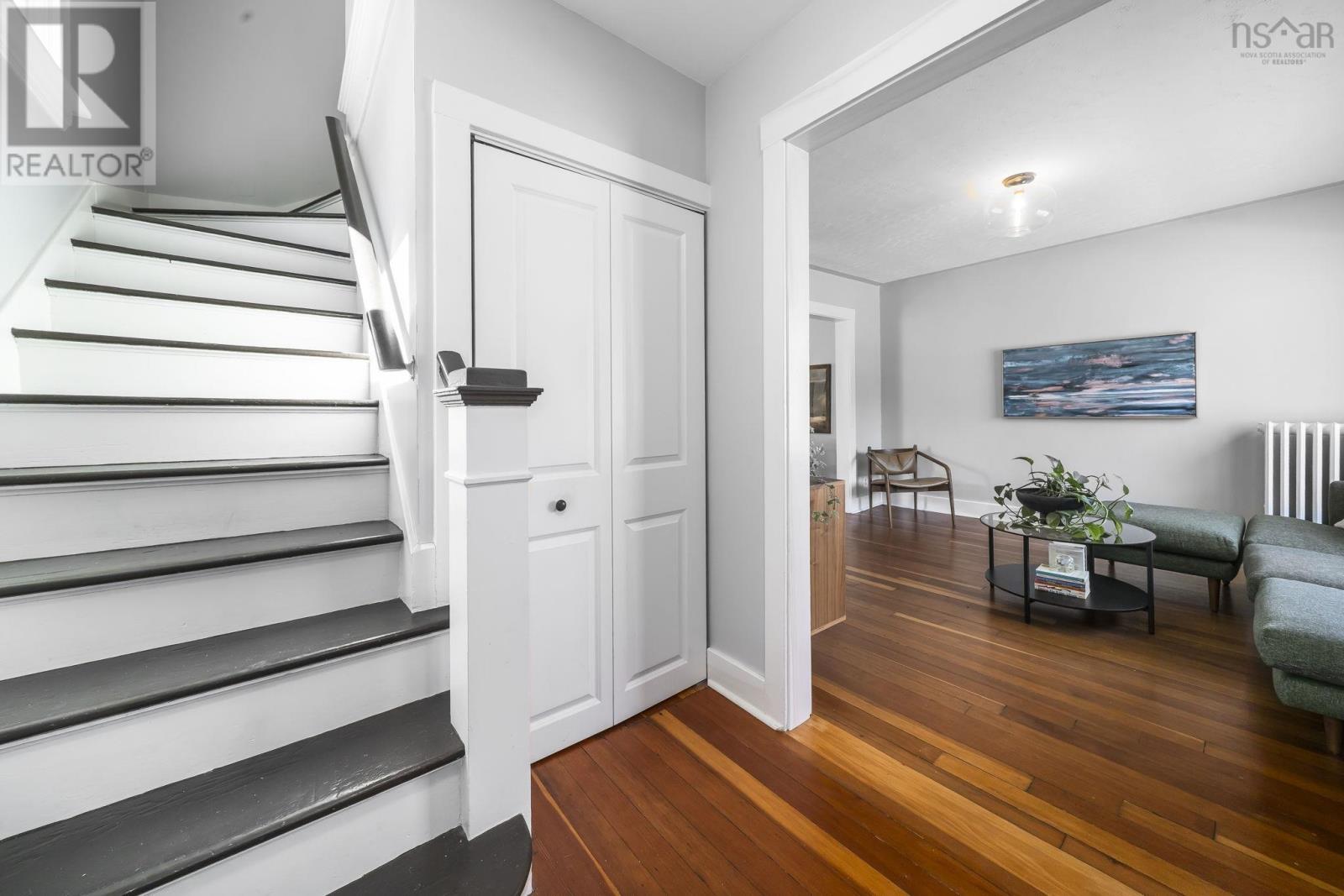 6363 Seaforth Street, Halifax, Nova Scotia  B3L 1R2 - Photo 3 - 202610791