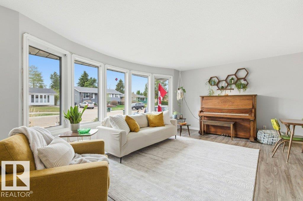 64 Garland Cr, Sherwood Park, Alberta  T8A 2P8 - Photo 7 - E4487715
