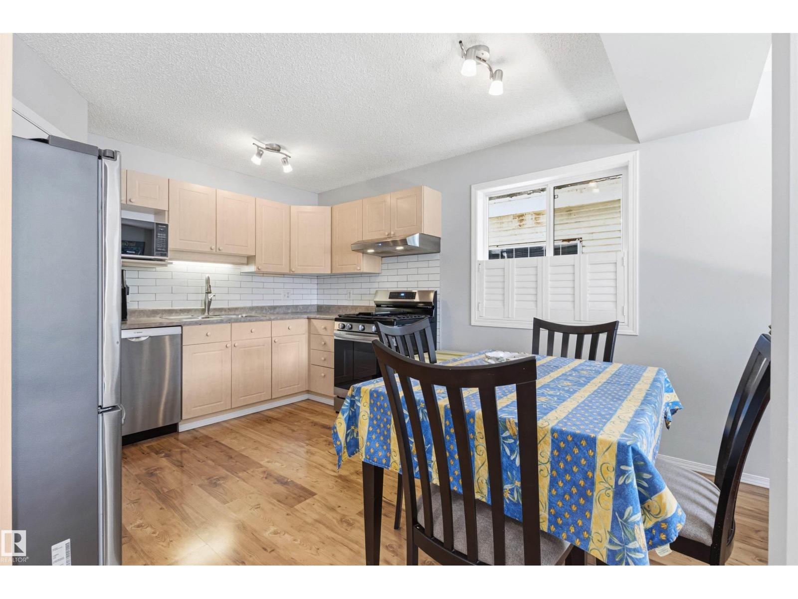 9638 108a Av Nw, Edmonton, Alberta  T5H 1C3 - Photo 12 - E4487719