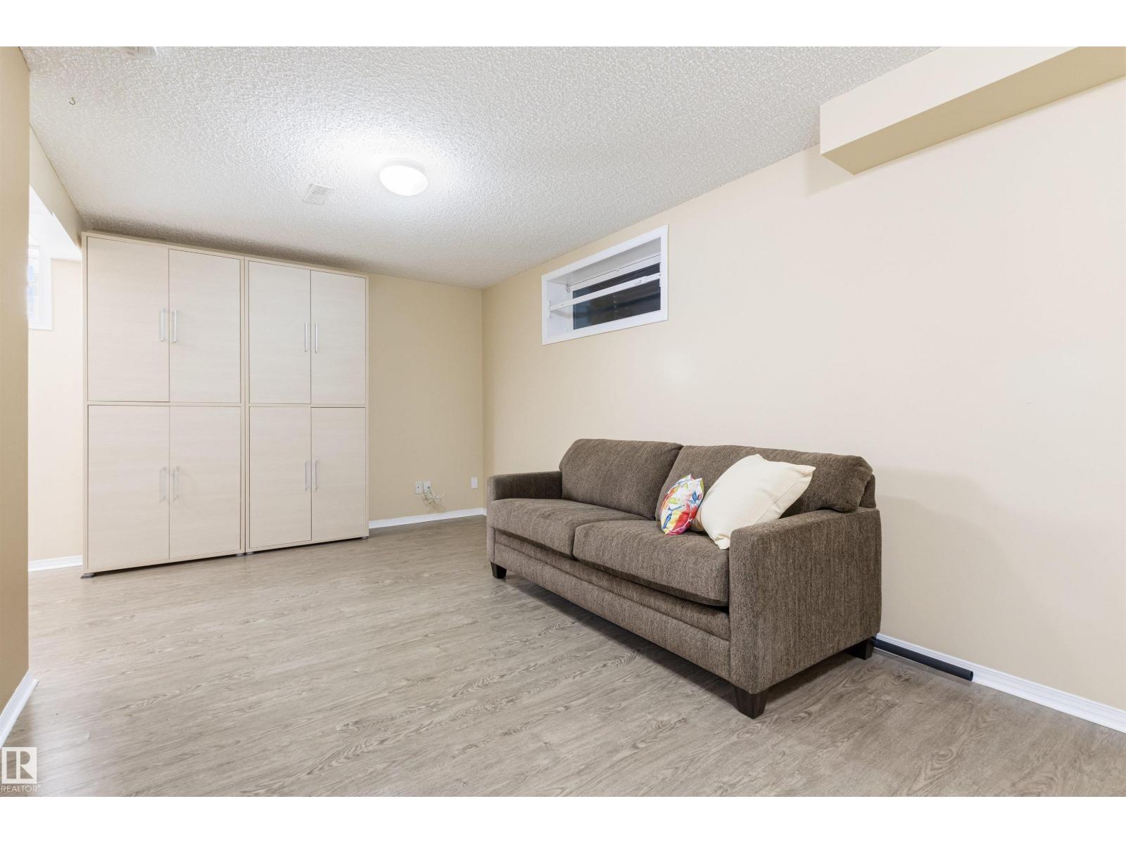 9638 108a Av Nw, Edmonton, Alberta  T5H 1C3 - Photo 32 - E4487719