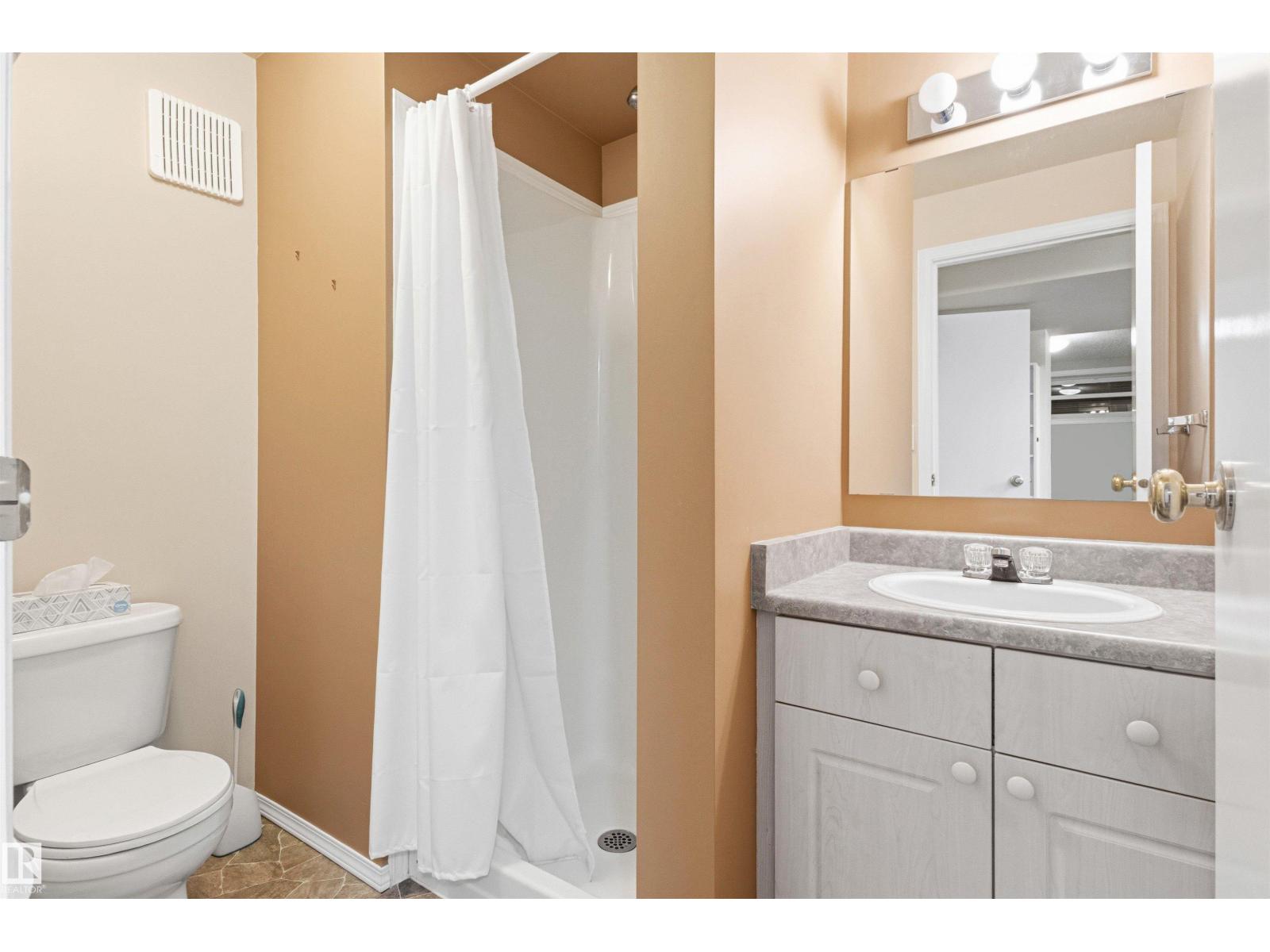 9638 108a Av Nw, Edmonton, Alberta  T5H 1C3 - Photo 35 - E4487719