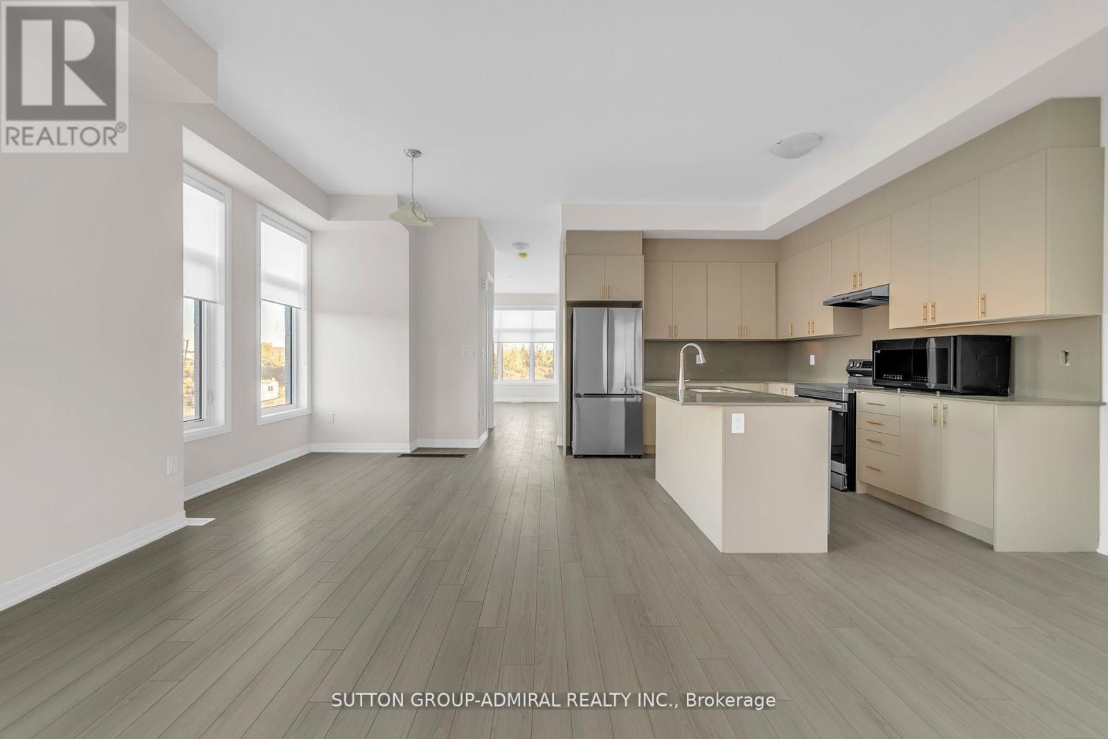 60 Lunay Drive, Richmond Hill, Ontario  L4S 0P2 - Photo 4 - N13129104