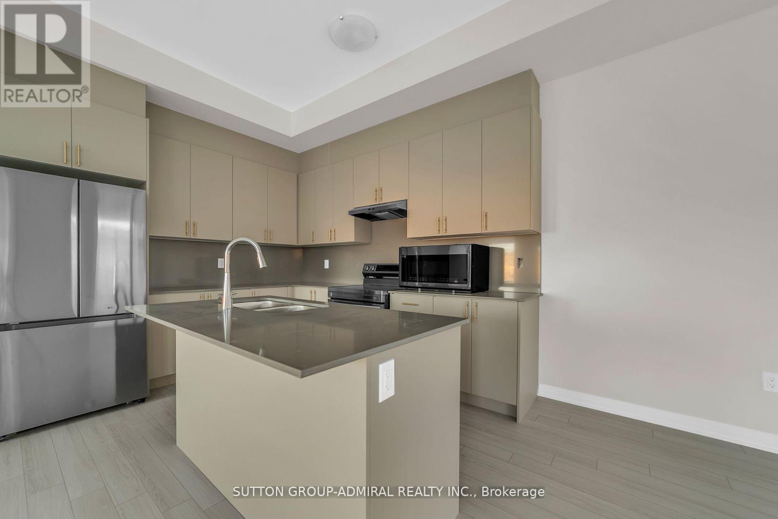 60 Lunay Drive, Richmond Hill, Ontario  L4S 0P2 - Photo 7 - N13129104