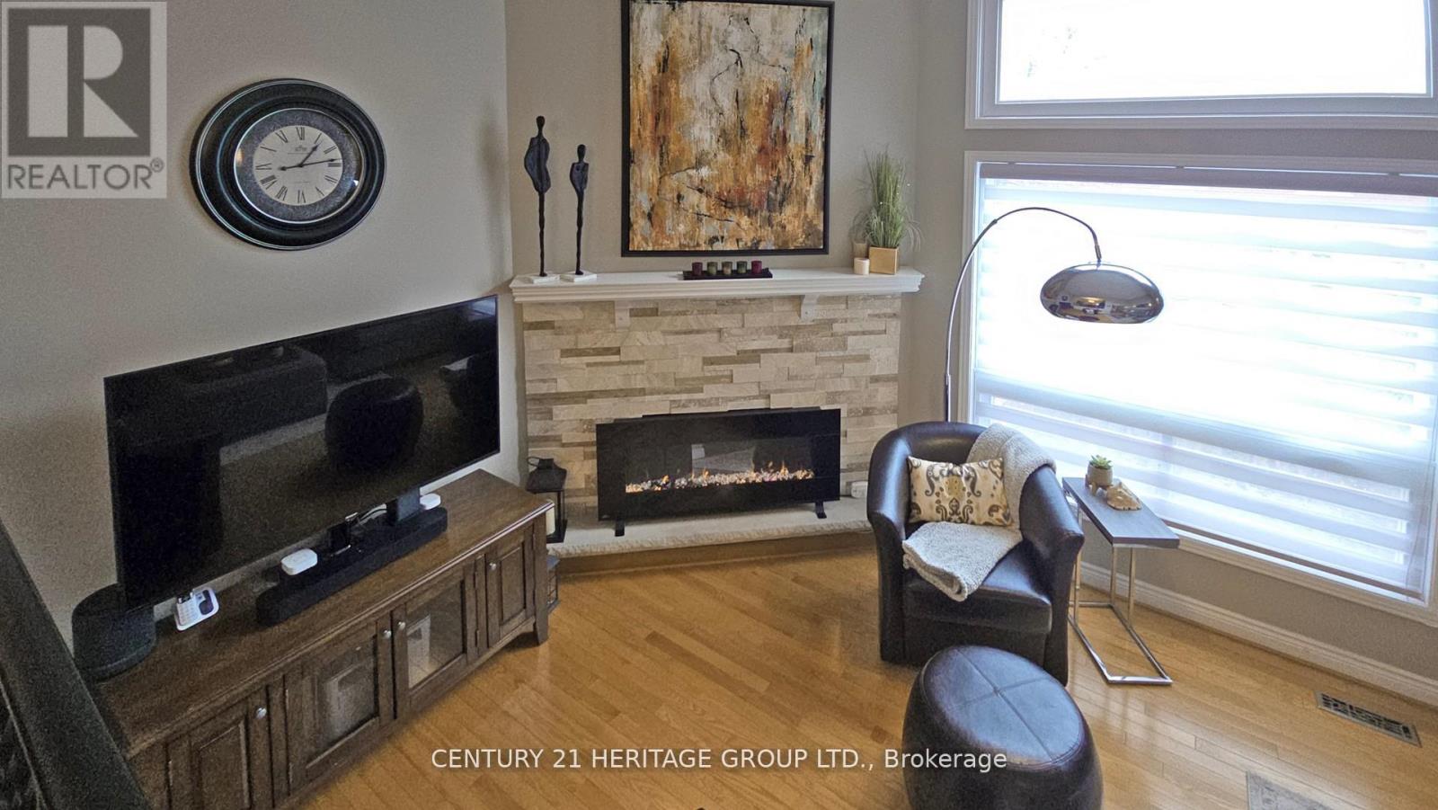 8 Dunkeld Way, Markham, Ontario  L3T 4Y9 - Photo 12 - N13129198