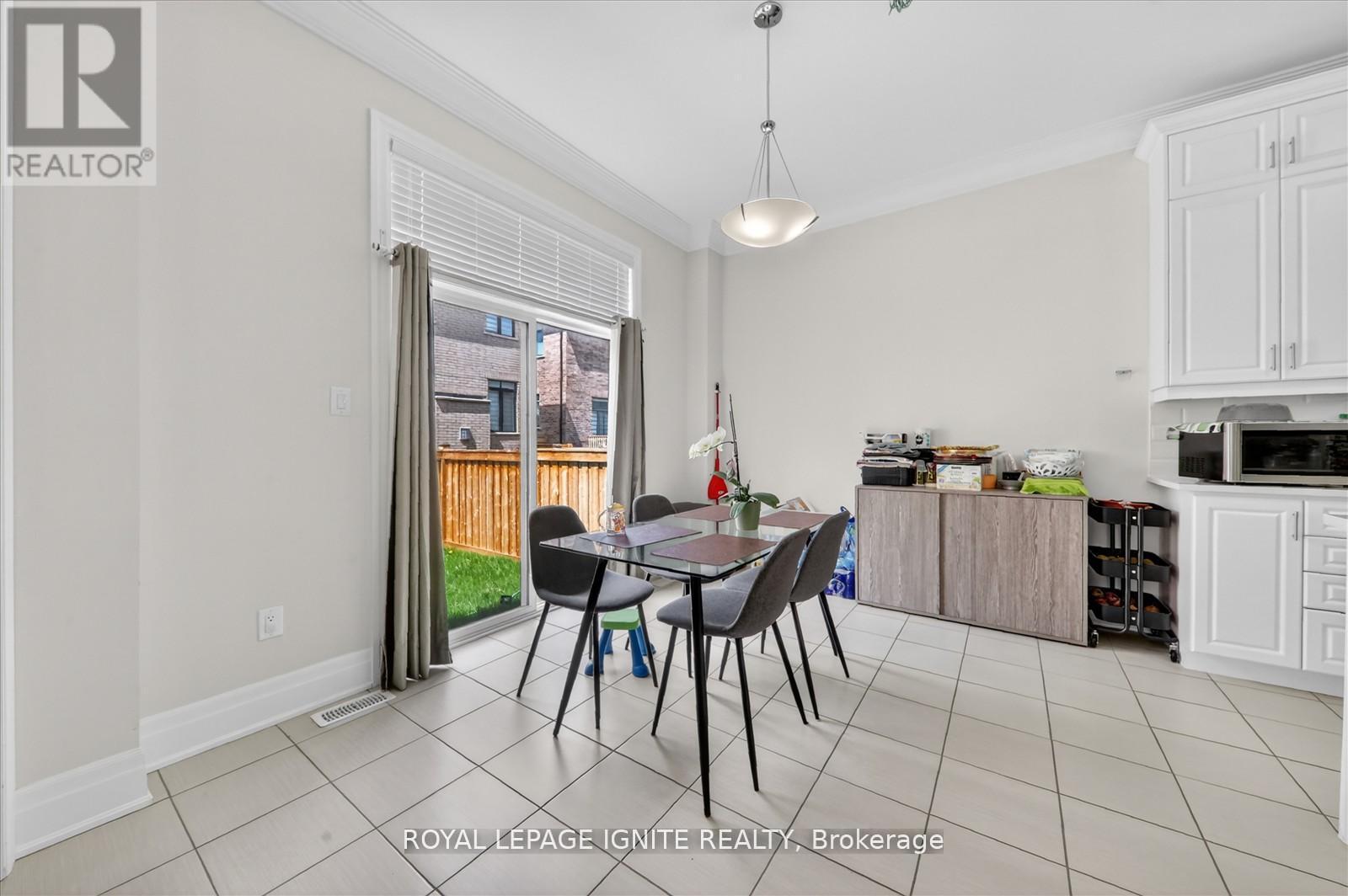 12 Nigh Drive, Markham, Ontario  L3S 0G4 - Photo 10 - N13129218