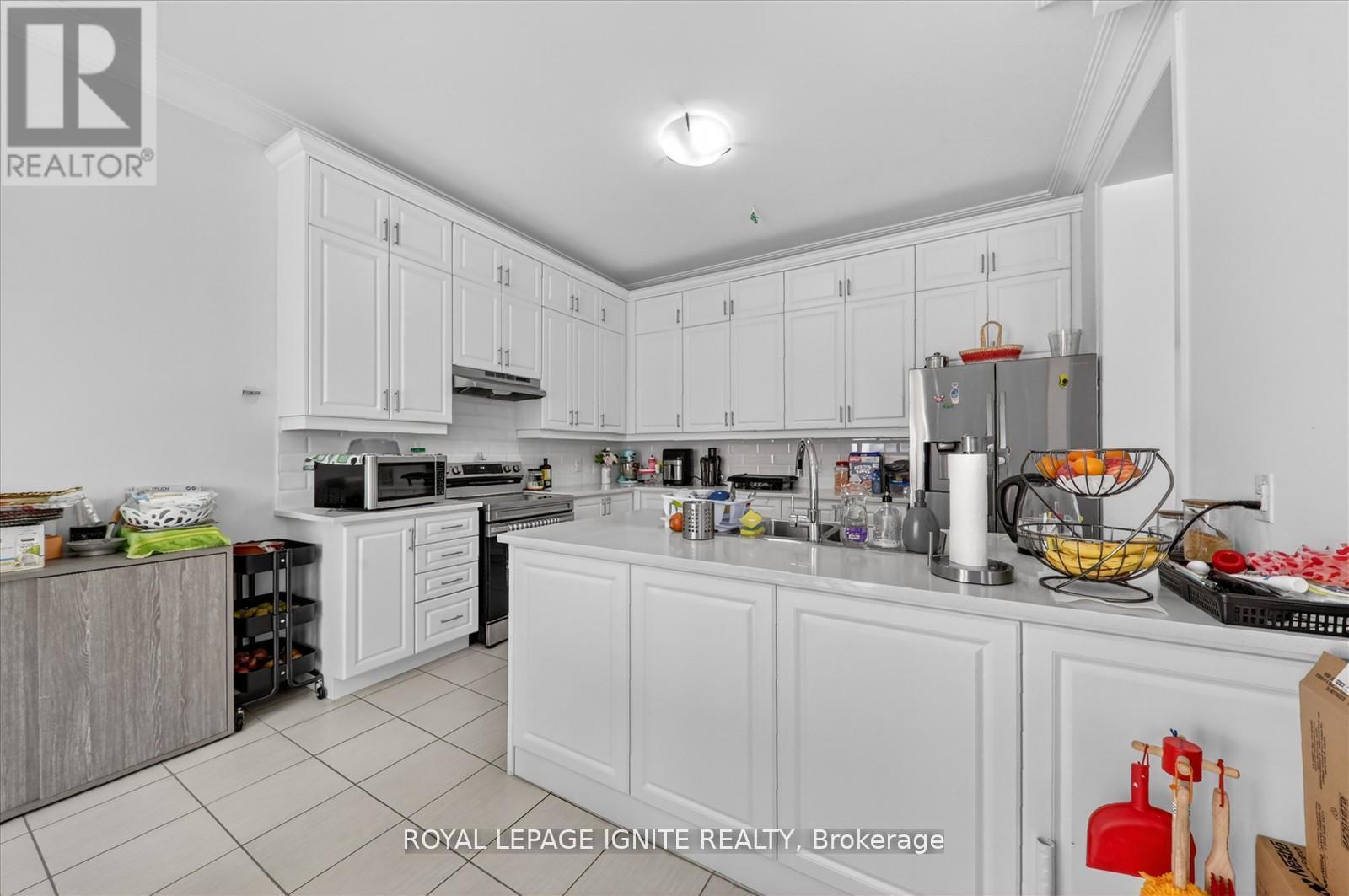 12 Nigh Drive, Markham, Ontario  L3S 0G4 - Photo 11 - N13129218
