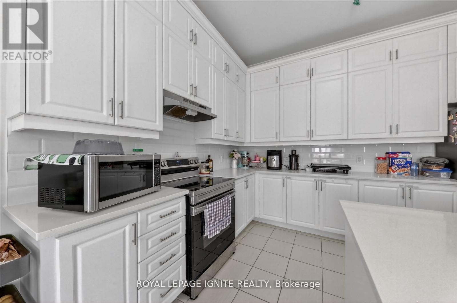 12 Nigh Drive, Markham, Ontario  L3S 0G4 - Photo 12 - N13129218