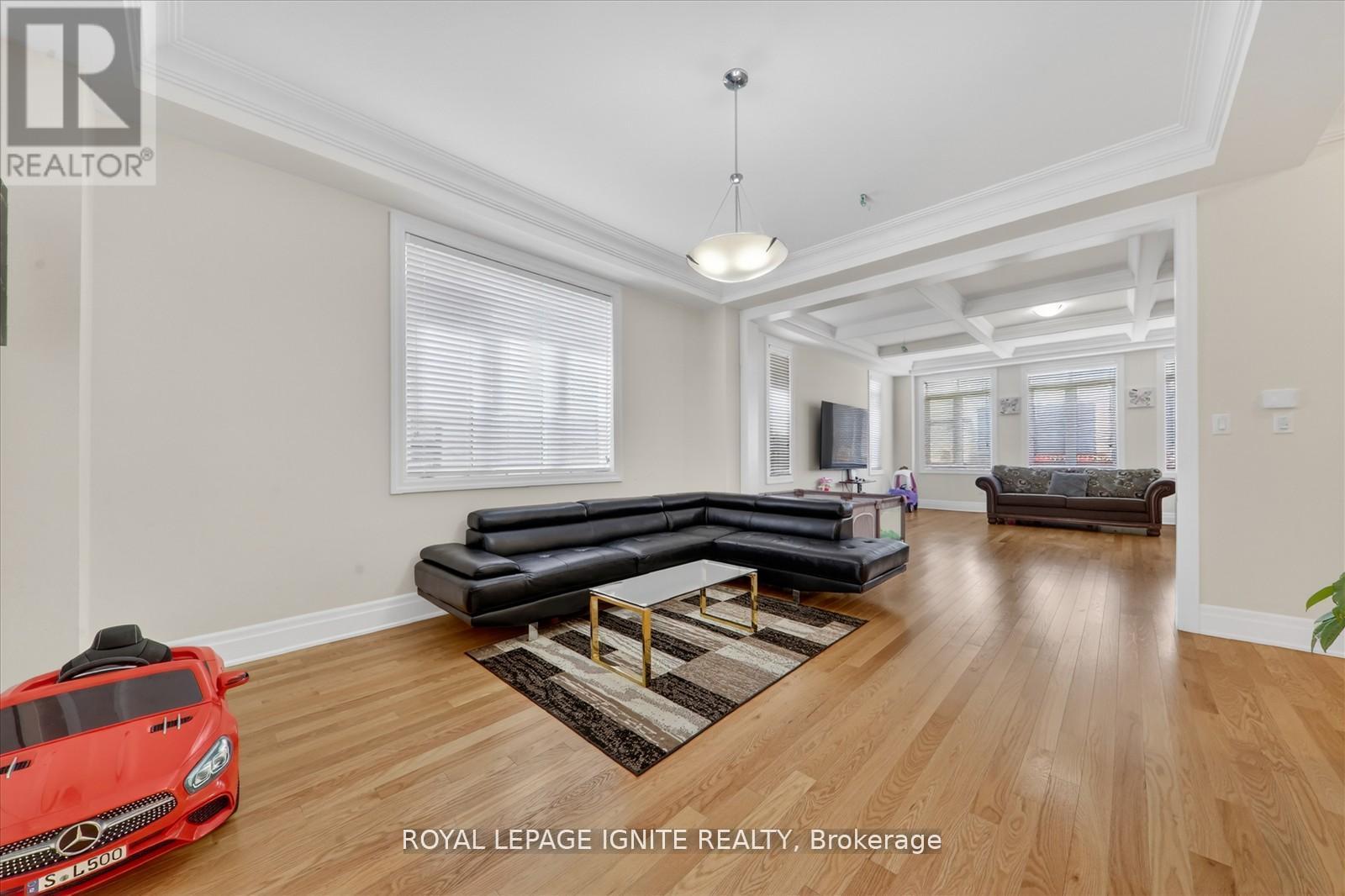 12 Nigh Drive, Markham, Ontario  L3S 0G4 - Photo 6 - N13129218