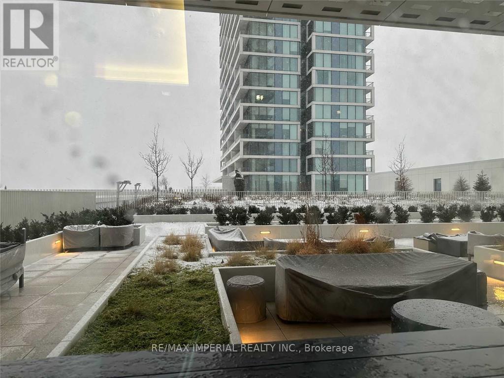 3705 - 950 Portage Parkway, Vaughan, Ontario  L4K 0J7 - Photo 13 - N13129258