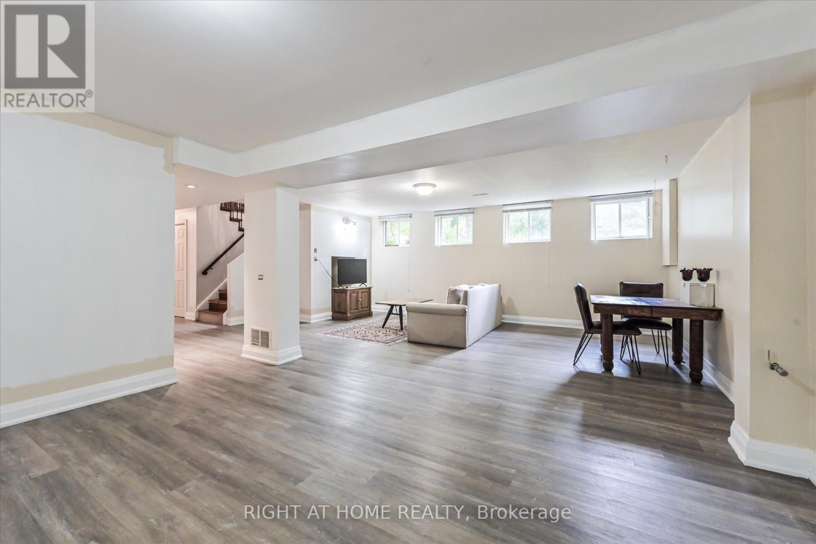 Lower - 30 French Crescent, East Gwillimbury, Ontario  L9N 1J8 - Photo 3 - N13129324