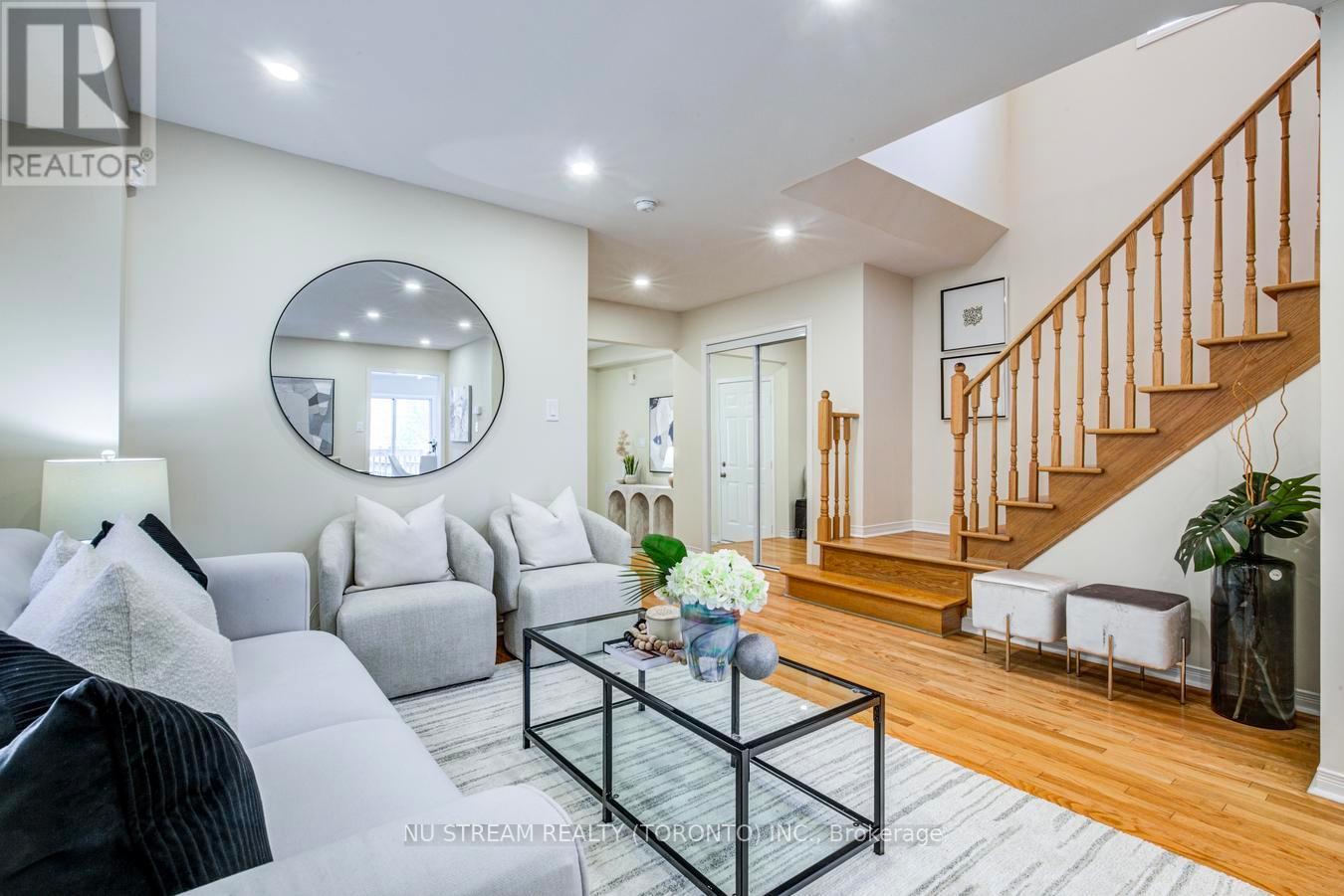 58 Rideau Drive, Richmond Hill, Ontario  L4B 4P3 - Photo 11 - N13128346