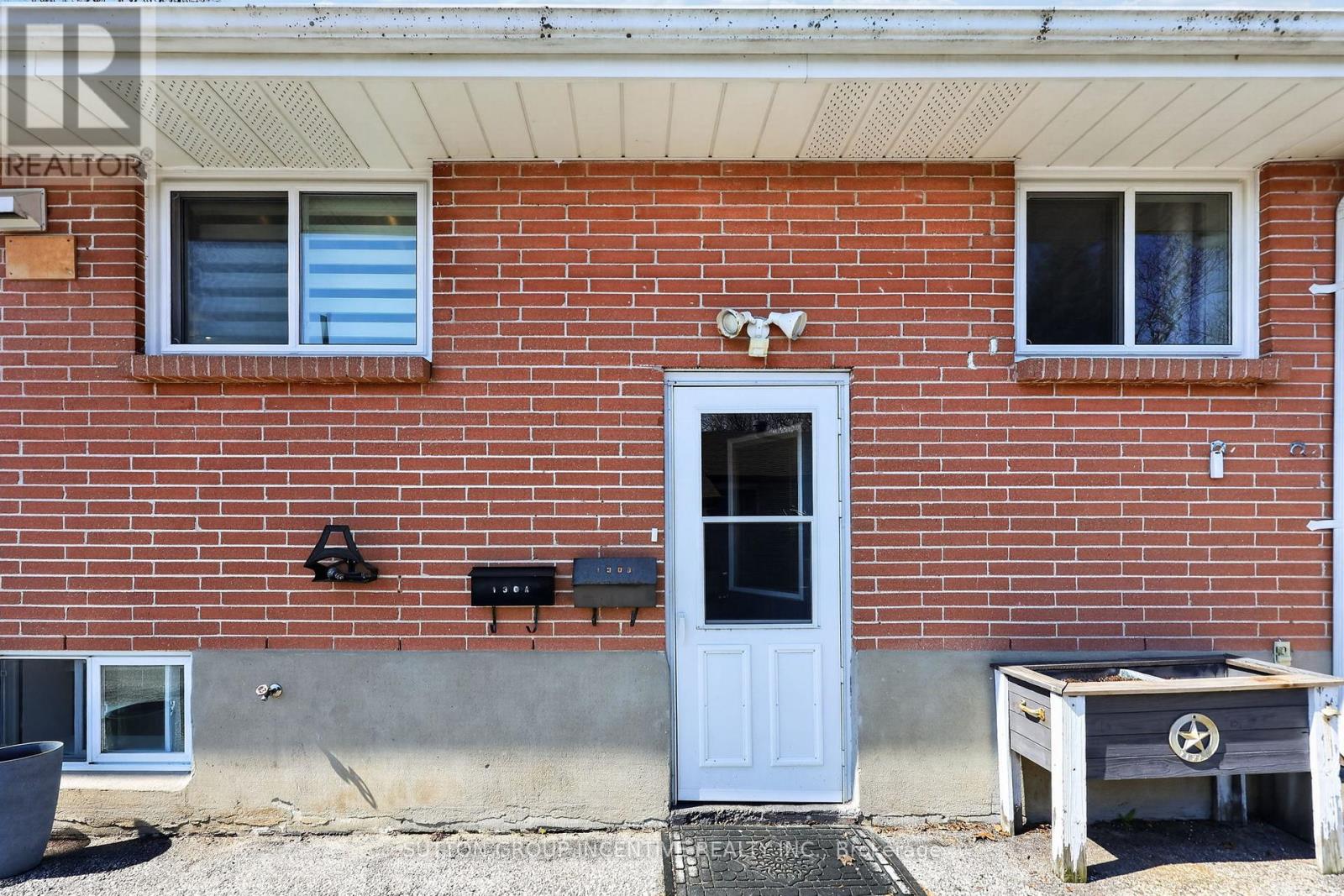 130 Grove Street E, Barrie (Wellington), Ontario  L4M 2P5 - Photo 19 - S13129246