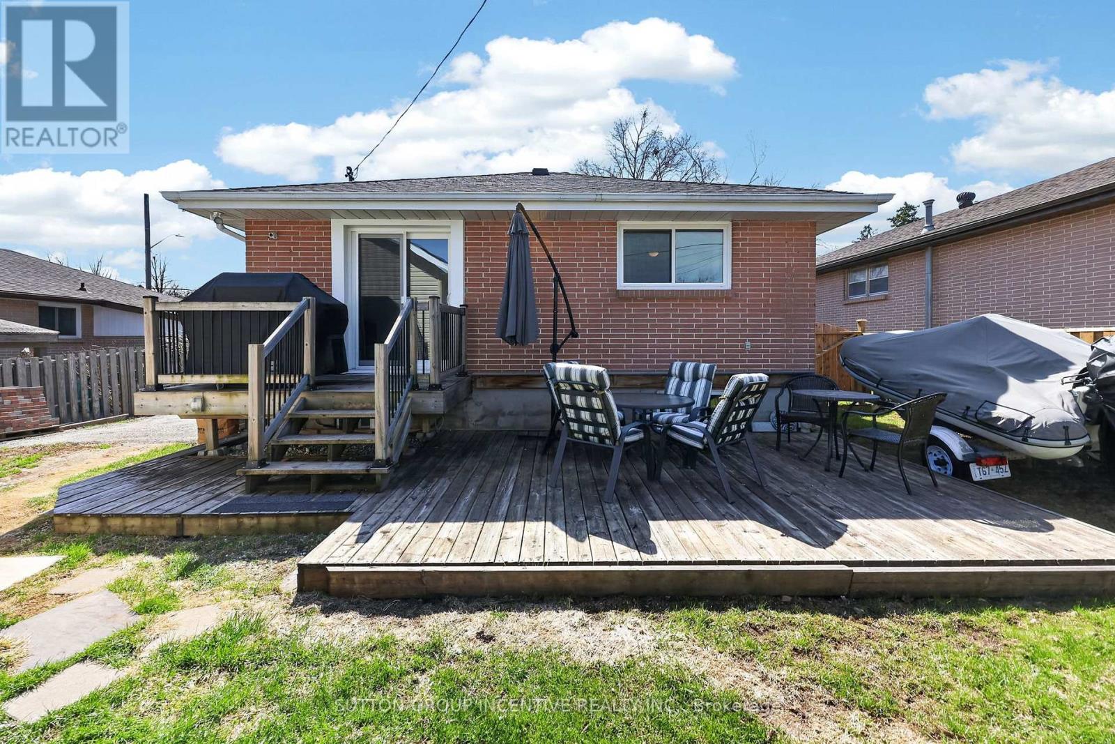 130 Grove Street E, Barrie (Wellington), Ontario  L4M 2P5 - Photo 33 - S13129246