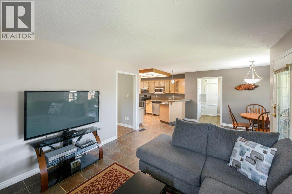 810 Merlot Avenue, Oliver, British Columbia  V0H 1T4 - Photo 21 - 10386838