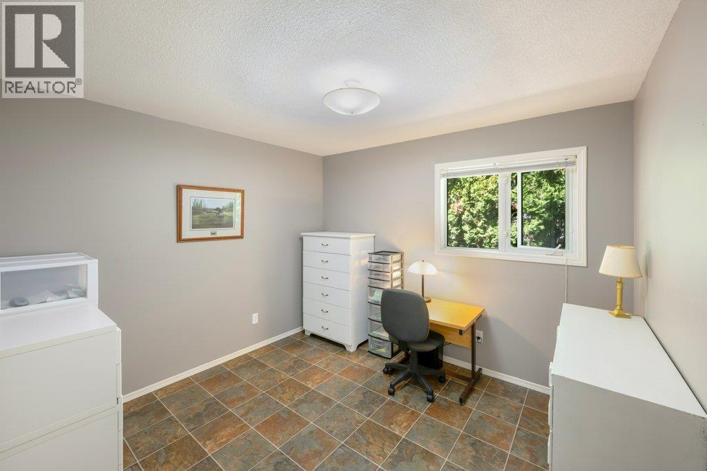 810 Merlot Avenue, Oliver, British Columbia  V0H 1T4 - Photo 42 - 10386838