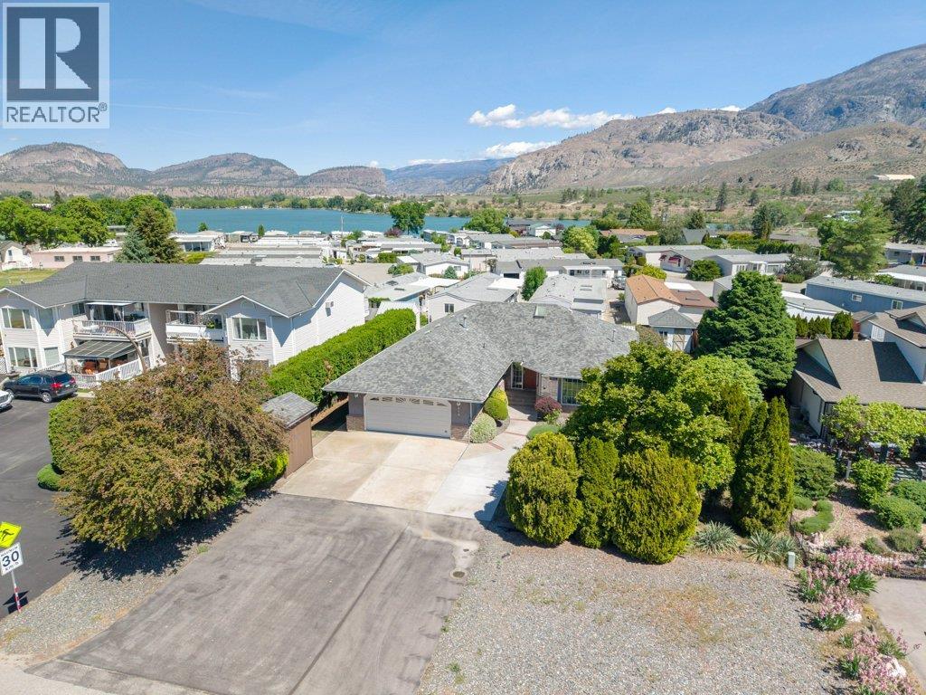 810 Merlot Avenue, Oliver, British Columbia  V0H 1T4 - Photo 5 - 10386838