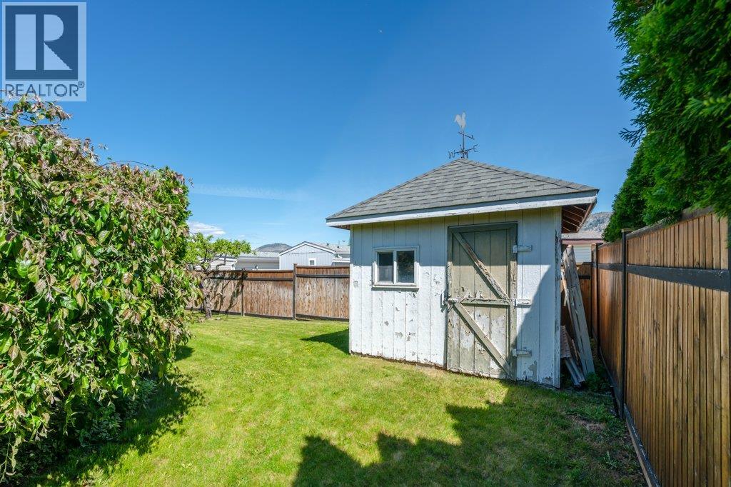 810 Merlot Avenue, Oliver, British Columbia  V0H 1T4 - Photo 52 - 10386838