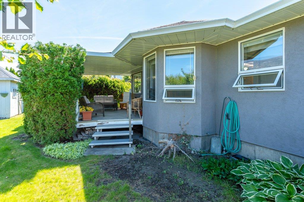 810 Merlot Avenue, Oliver, British Columbia  V0H 1T4 - Photo 56 - 10386838