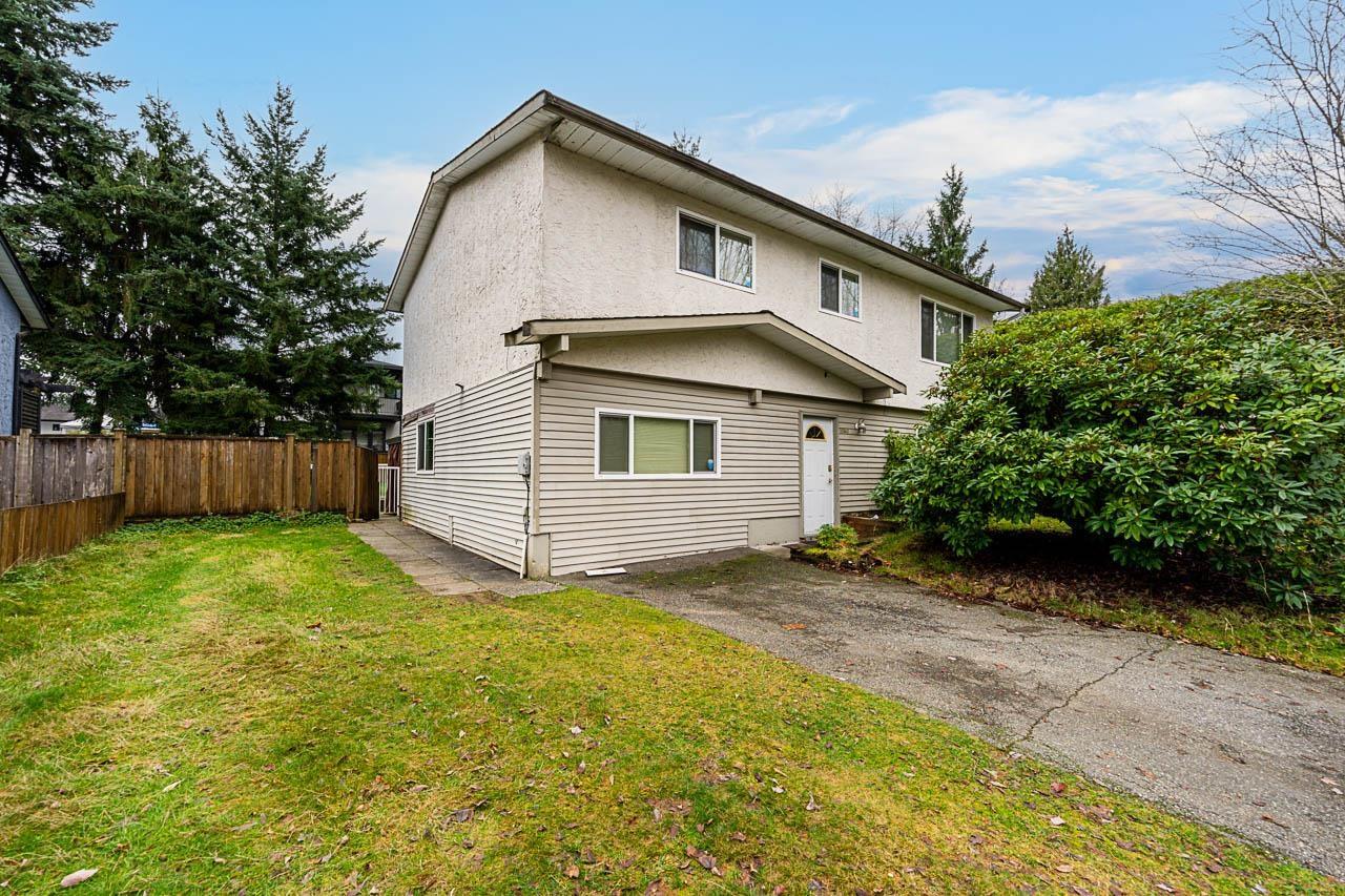 18340 63a Avenue, Surrey, British Columbia  V3S 8A8 - Photo 1 - R3075970