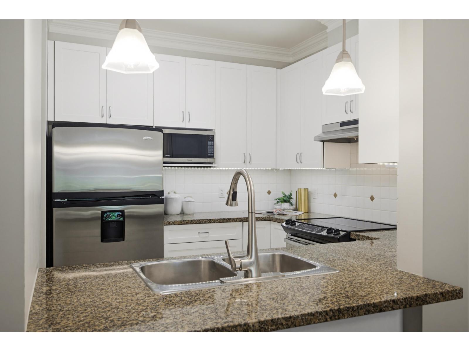 103 1551 Foster Street, White Rock, British Columbia  V4B 5M1 - Photo 13 - R3089406