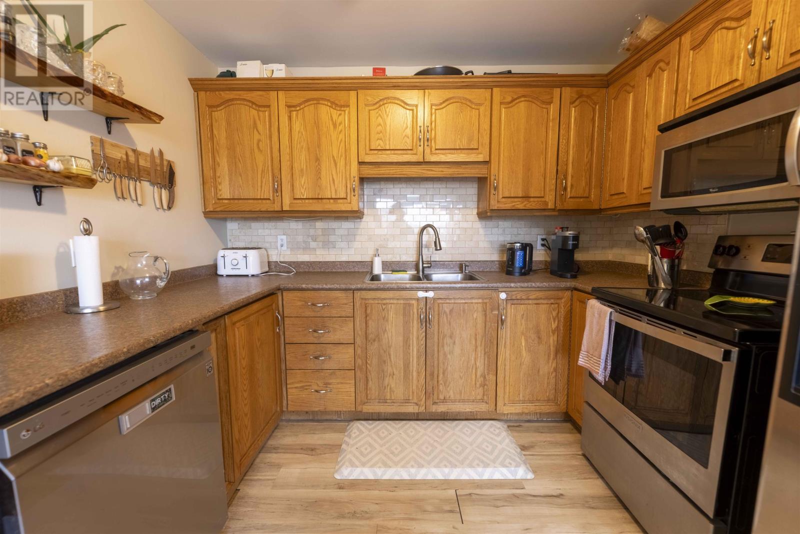 1911 Frederica St W, Thundr Bay, Ontario  P7E 6R8 - Photo 12 - TB2601026