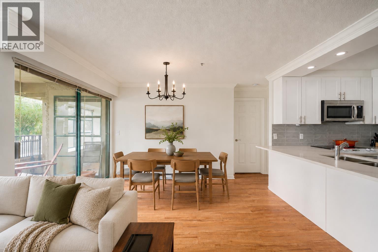 205 3788 W 8th Avenue, Vancouver, British Columbia  V6R 1Z3 - Photo 8 - R3123149
