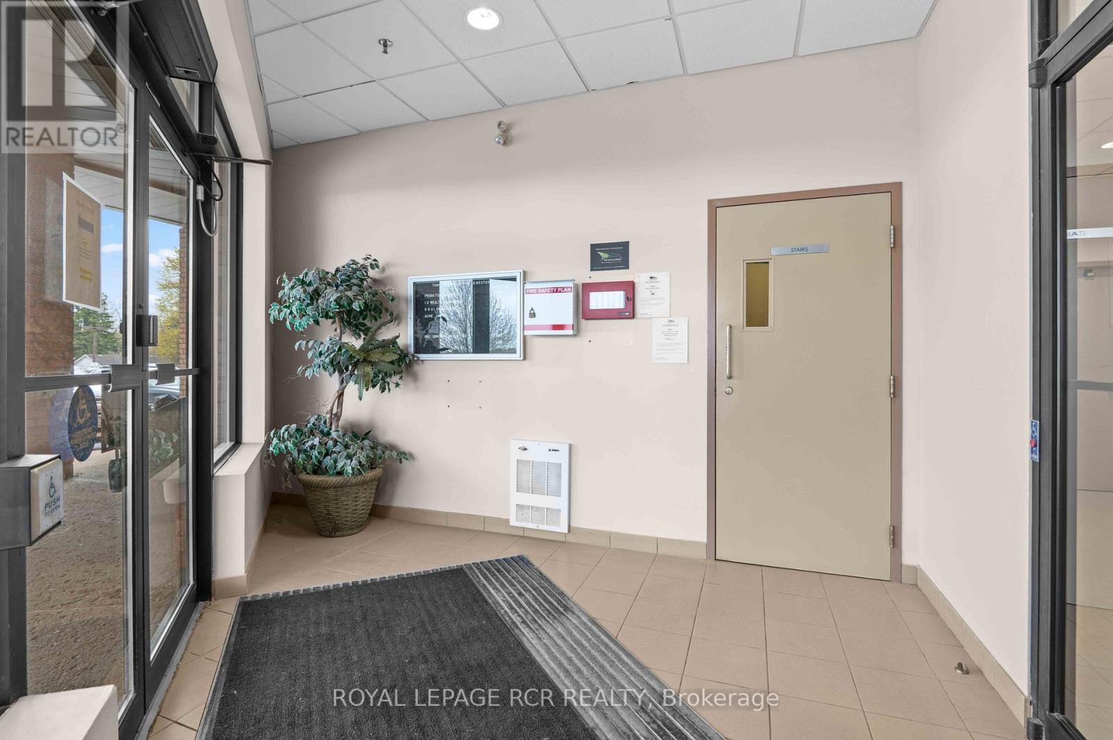 204 - 210 Broadway, Orangeville, Ontario  L9W 1K4 - Photo 12 - W13129124