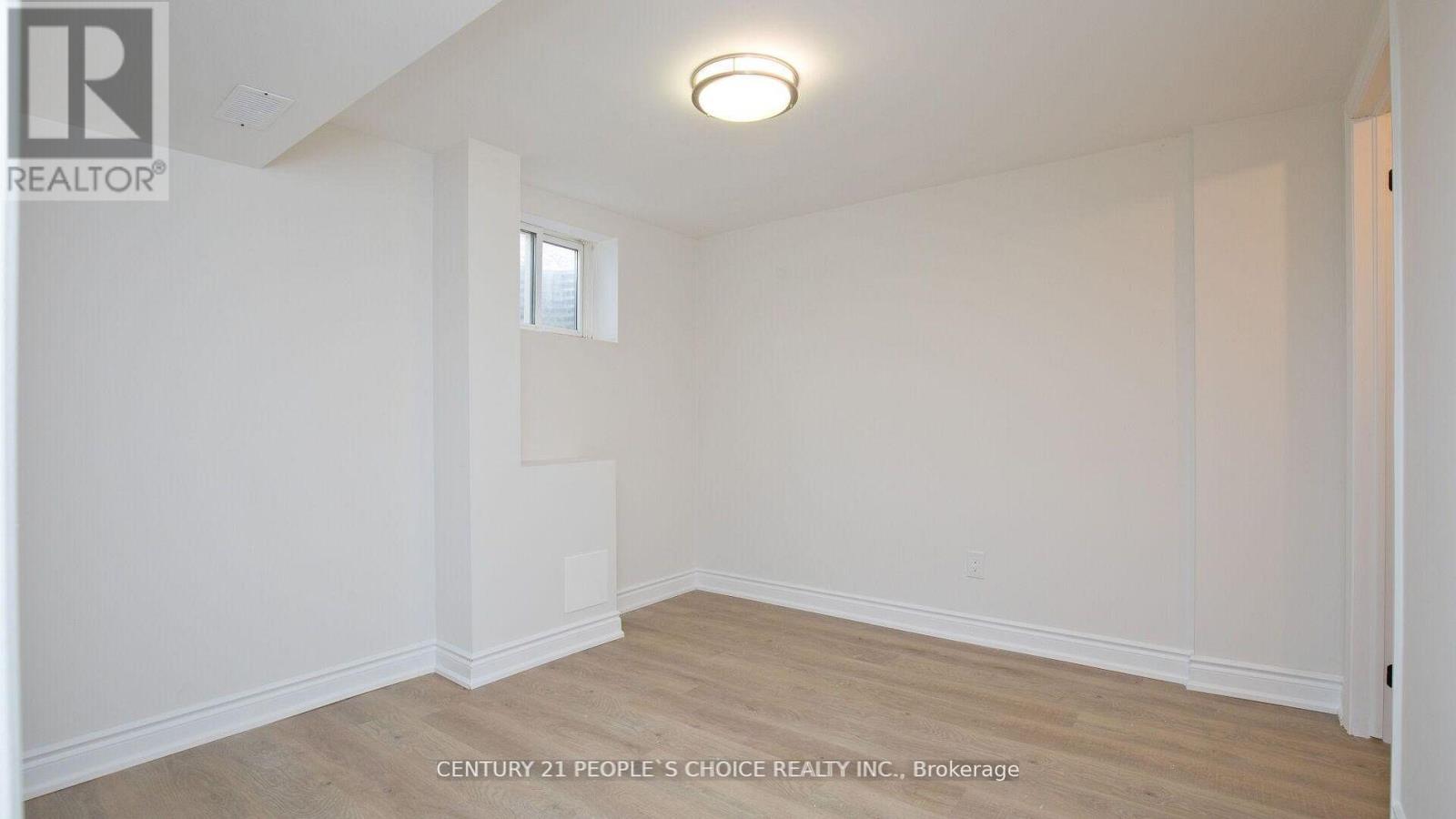 2 Betteridge Lane W, Toronto, Ontario  M9V 4E8 - Photo 16 - W13129164