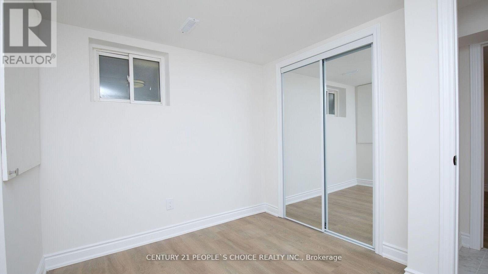 2 Betteridge Lane W, Toronto, Ontario  M9V 4E8 - Photo 20 - W13129164