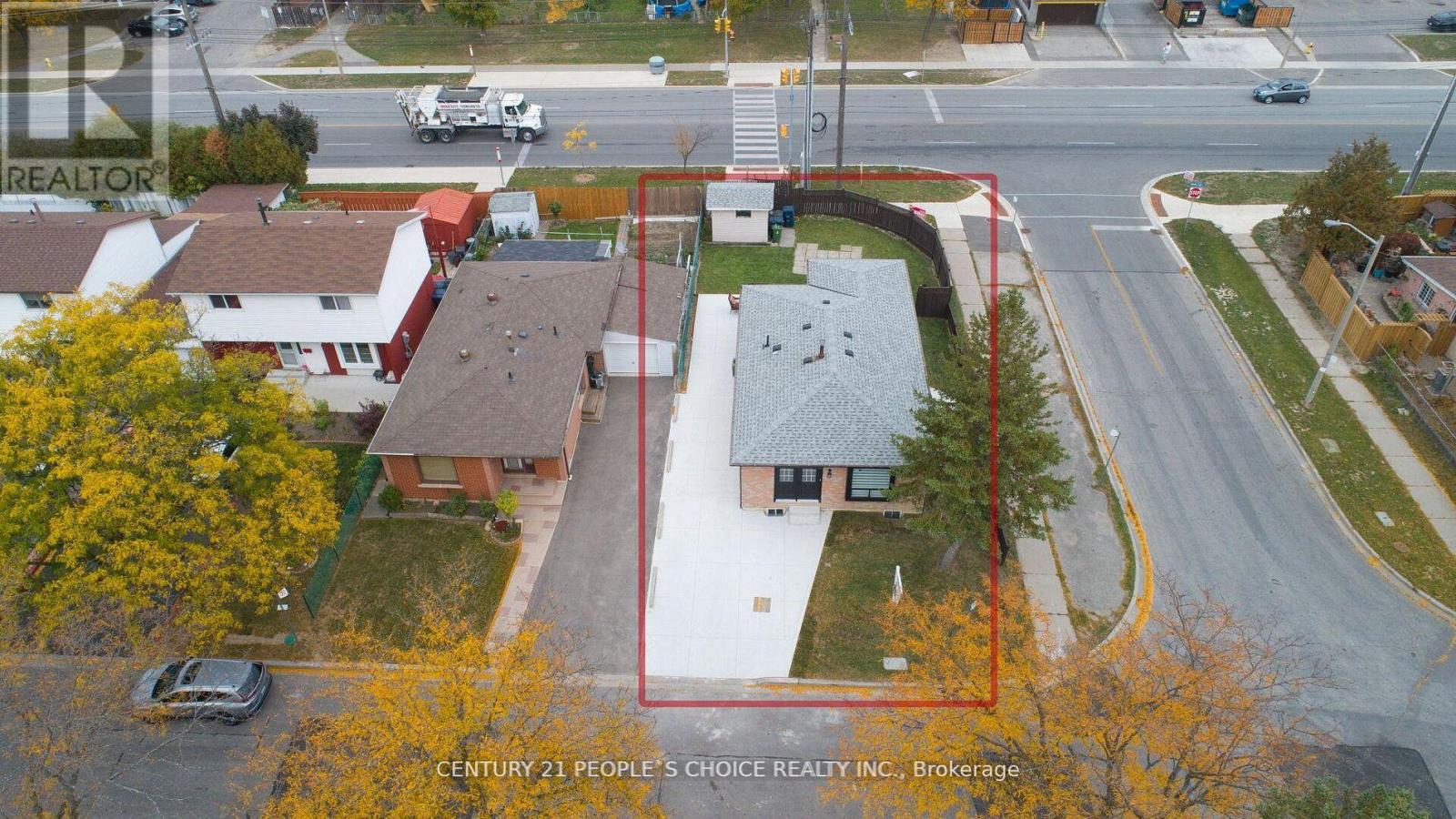 2 Betteridge Lane W, Toronto, Ontario  M9V 4E8 - Photo 25 - W13129164