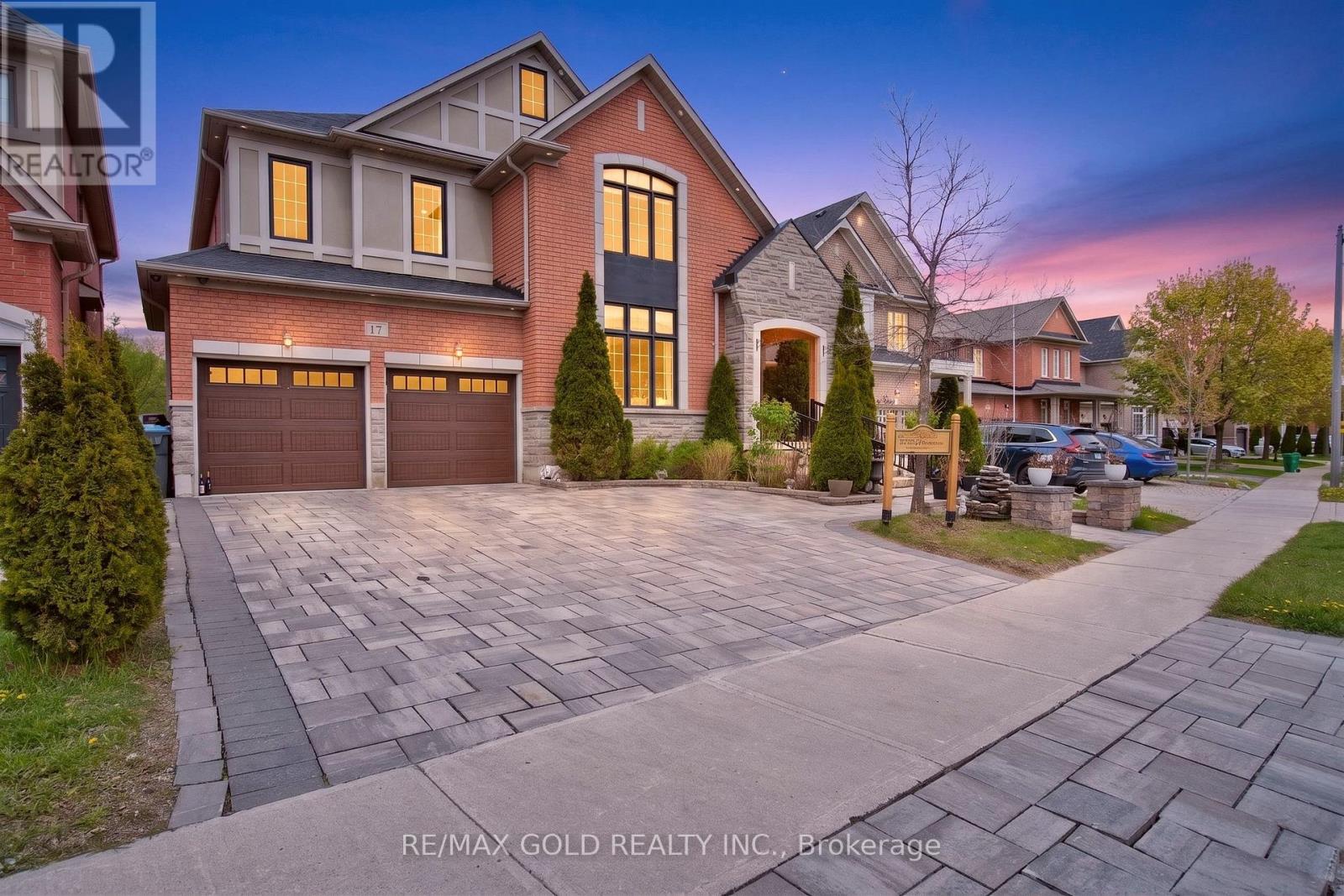 17 MAISONNEUVE BOULEVARD E, Brampton, Ontario