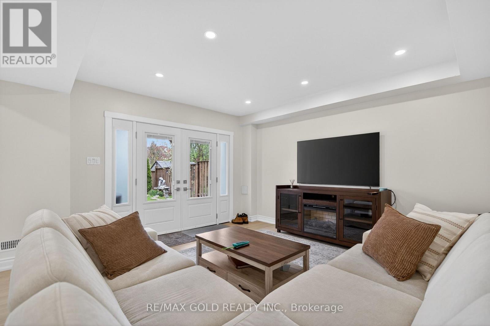 17 Maisonneuve Boulevard E, Brampton, Ontario  L6P 1W8 - Photo 34 - W13129238