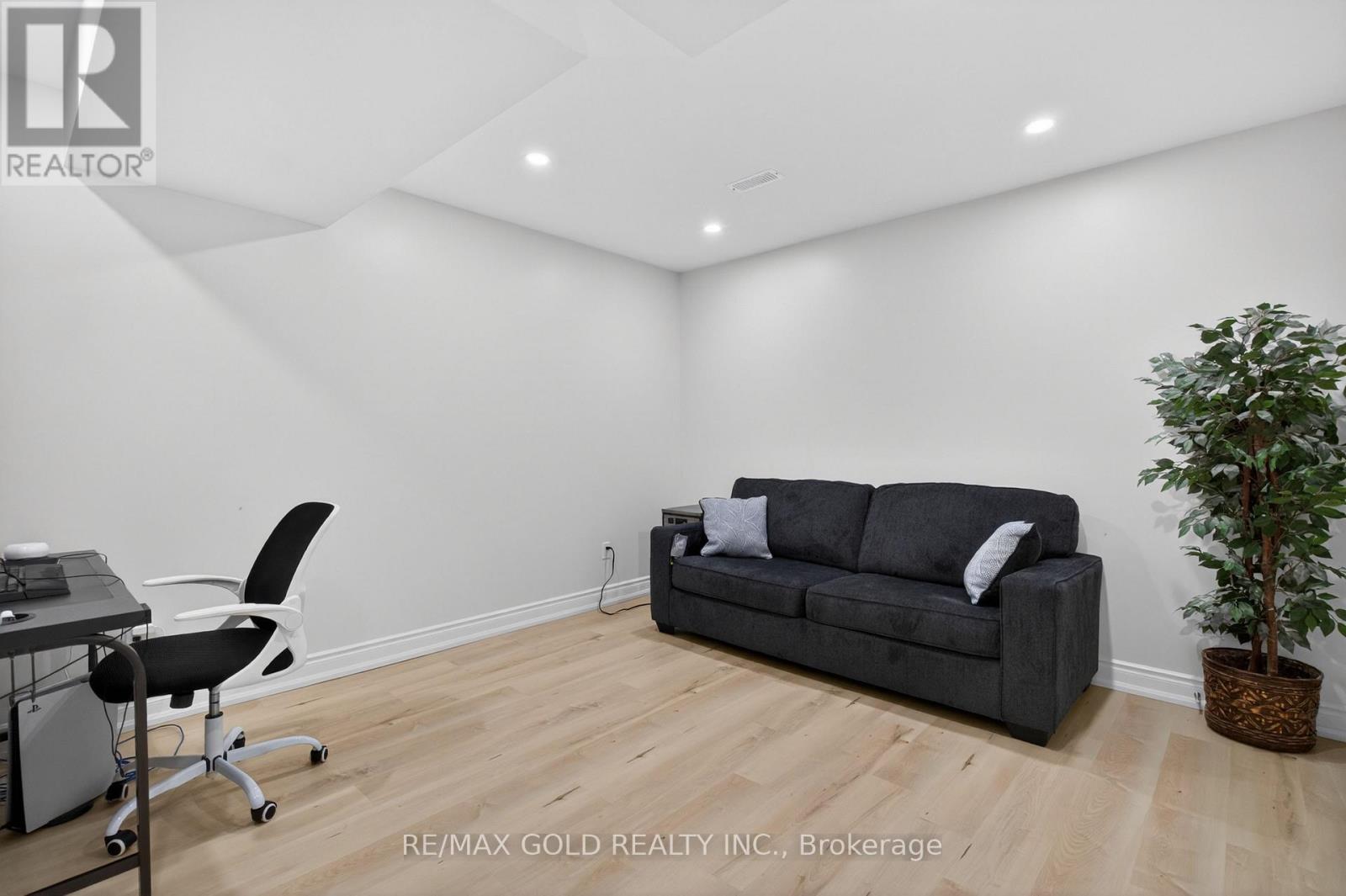 17 Maisonneuve Boulevard E, Brampton, Ontario  L6P 1W8 - Photo 38 - W13129238
