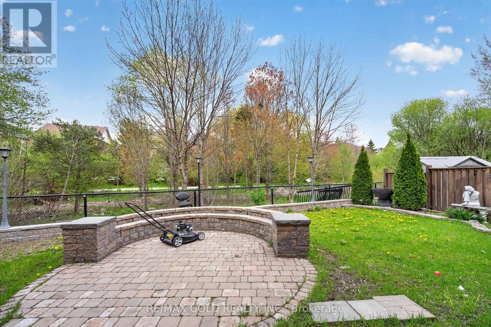 17 Maisonneuve Boulevard E, Brampton, Ontario  L6P 1W8 - Photo 42 - W13129238