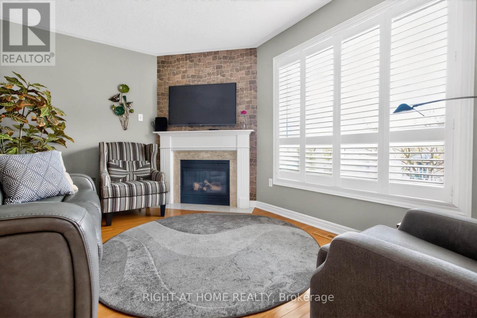315 Centennial Forest Drive, Milton, Ontario  L9T 5X4 - Photo 15 - W13129264