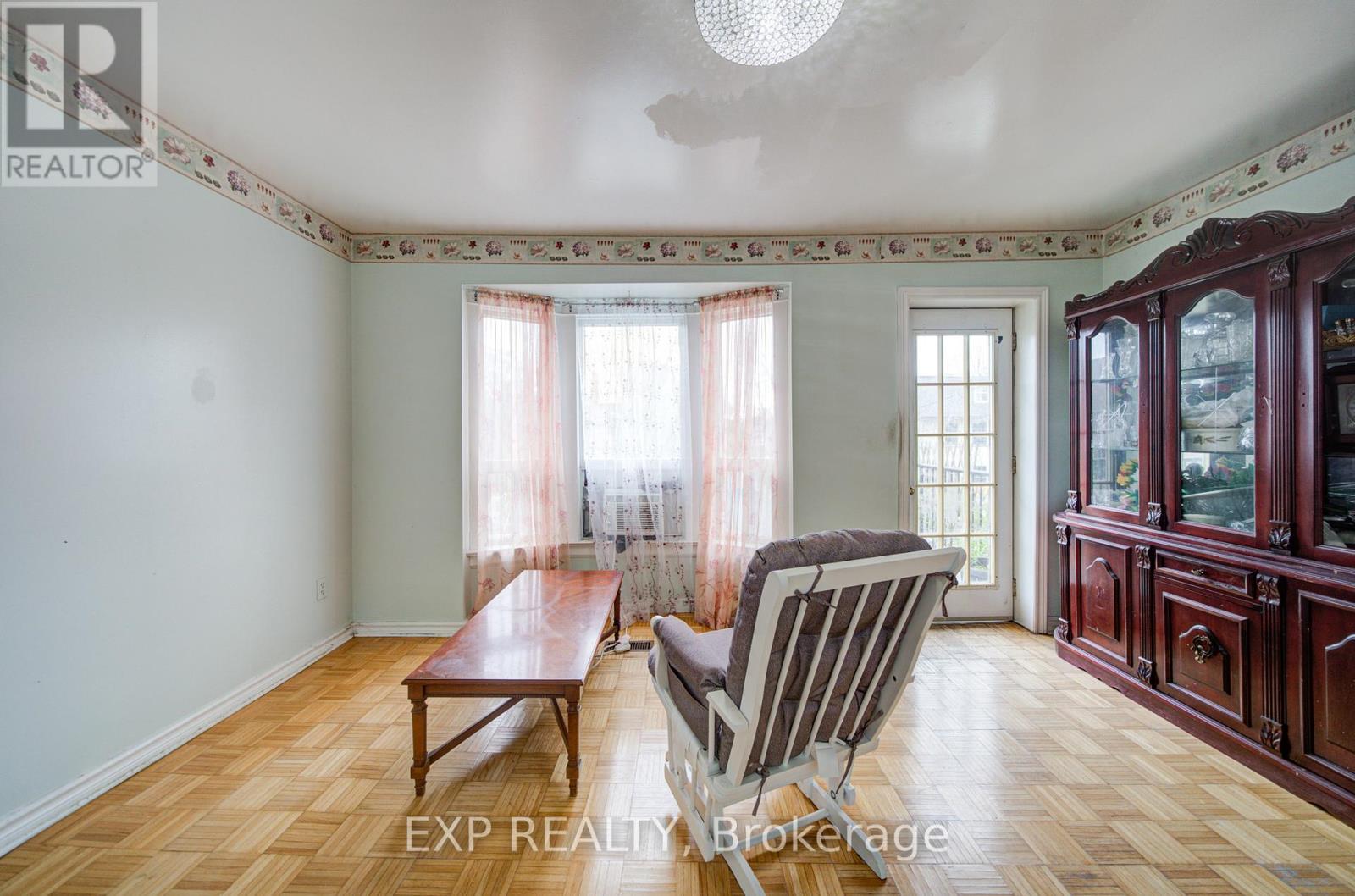 170 Wallace Avenue, Toronto, Ontario  M6H 1V2 - Photo 22 - W13129294