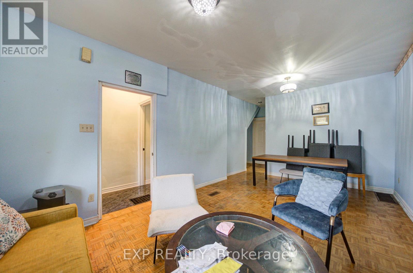 170 Wallace Avenue, Toronto, Ontario  M6H 1V2 - Photo 8 - W13129294