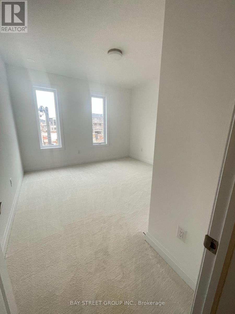 3224 Crystal Drive, Oakville, Ontario  L6M 5S8 - Photo 7 - W13129330