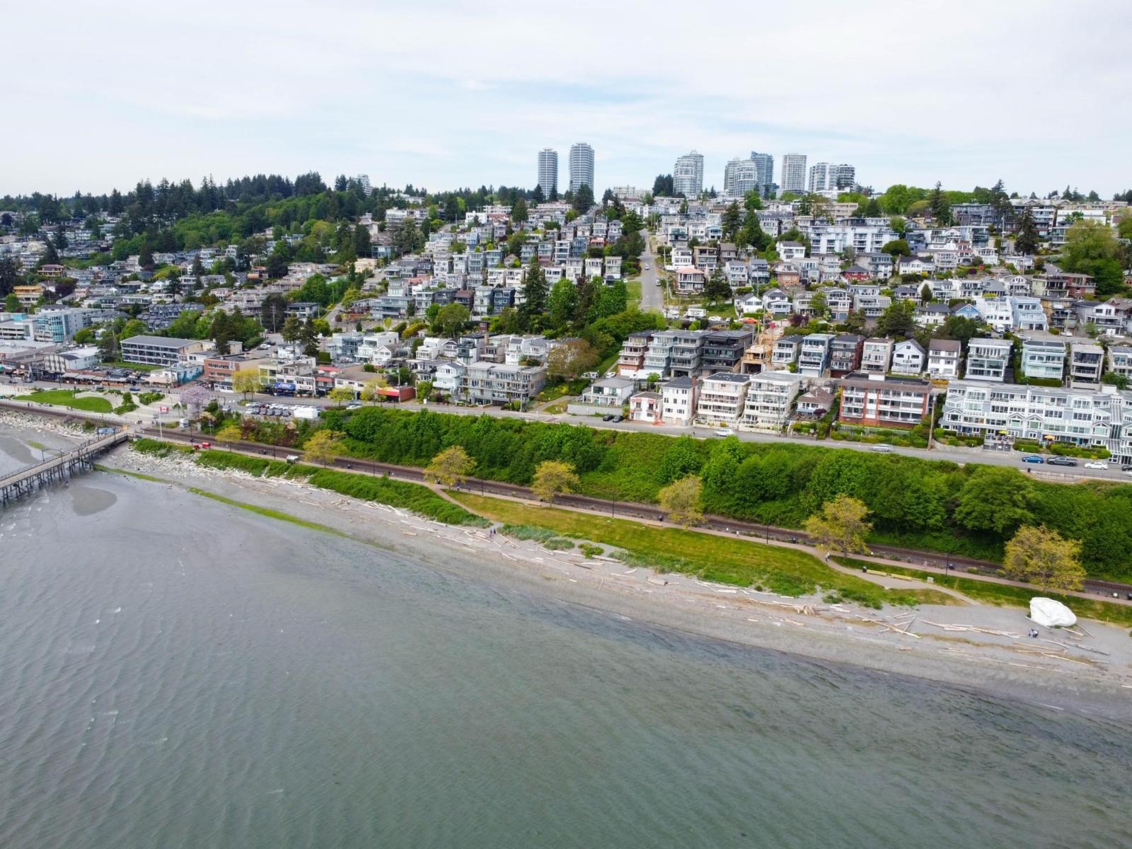 202 15147 Marine Drive, White Rock, British Columbia  V4B 1C5 - Photo 30 - R3123351