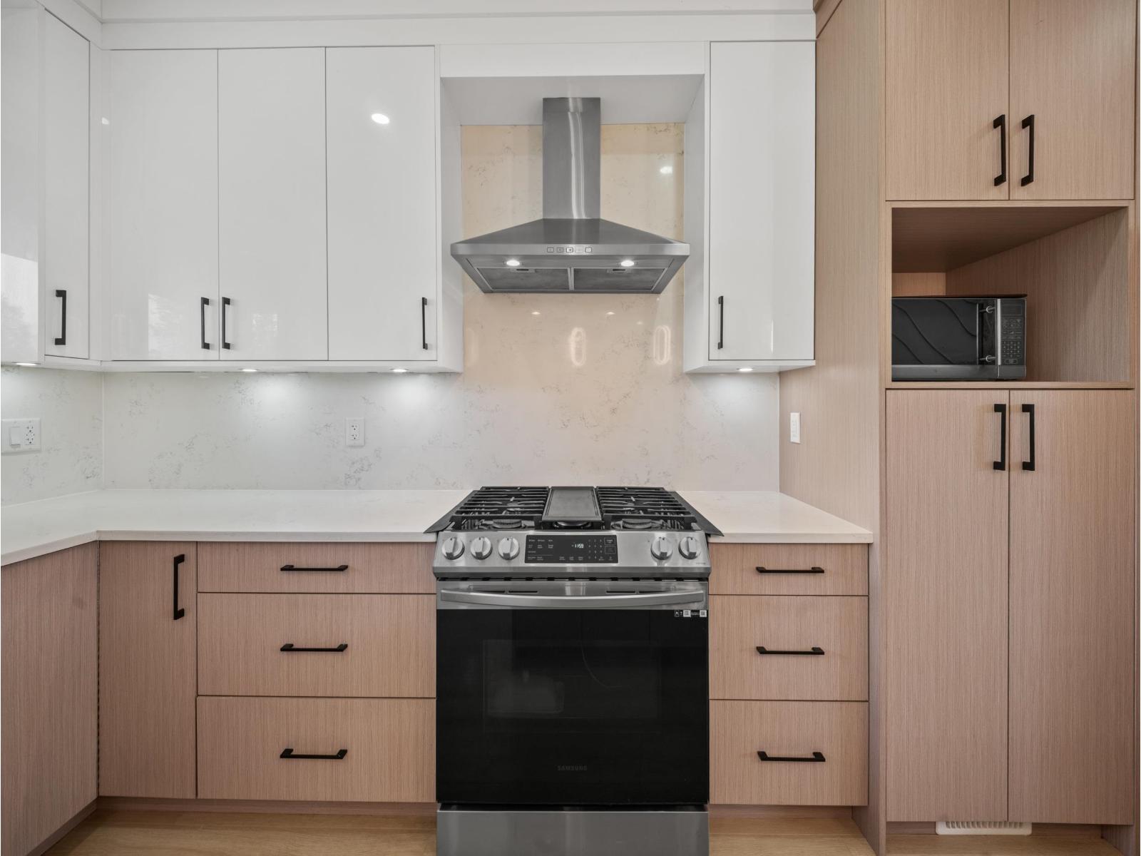8586 Tupper Boulevard, Mission, British Columbia  V2V 0A3 - Photo 10 - R3123749