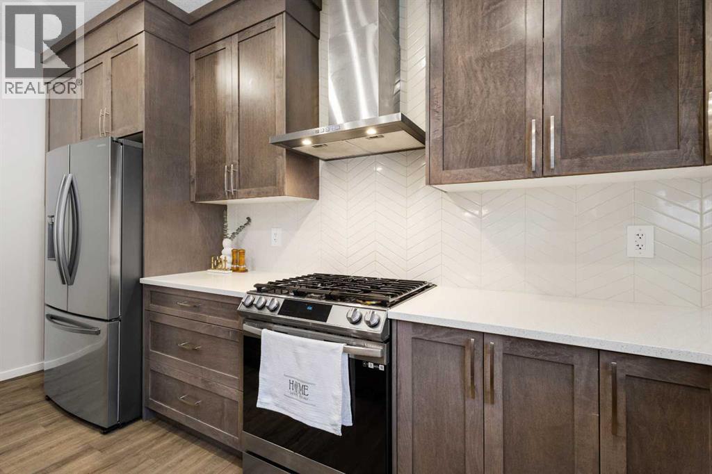 33 Carringham Heights Nw, Calgary, Alberta  T3P 1V9 - Photo 12 - A2302218