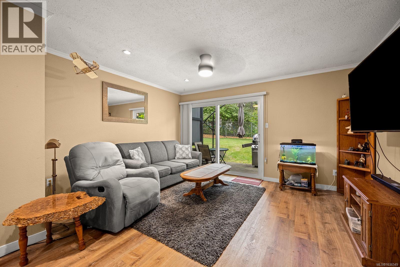 18 158 Back Rd, Courtenay, British Columbia  V9N 3W6 - Photo 3 - 1036549